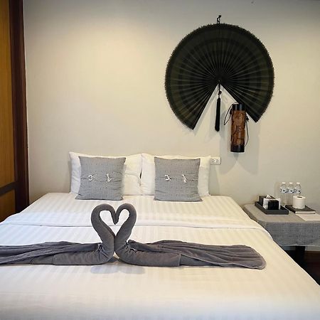 V-View Beach Resort Baan Tai Exterior foto